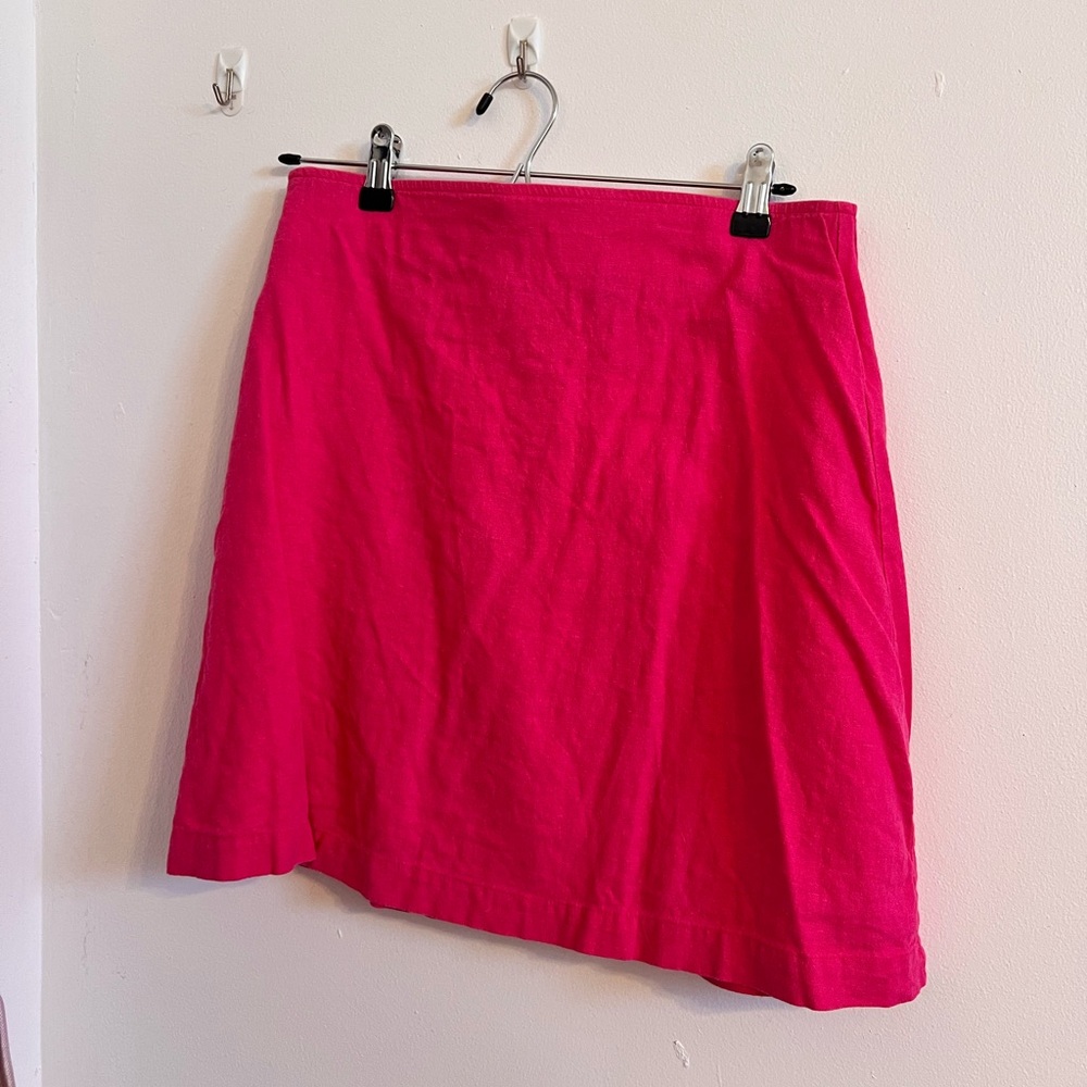 Old Navy - hot pink skirt